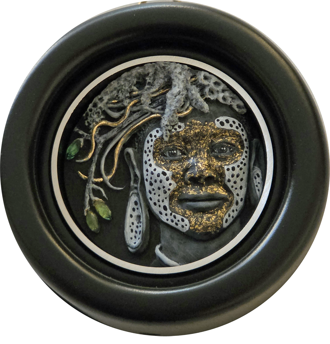 ANNE-WALTERS-GIRL-SURI-TRIBE-46MM